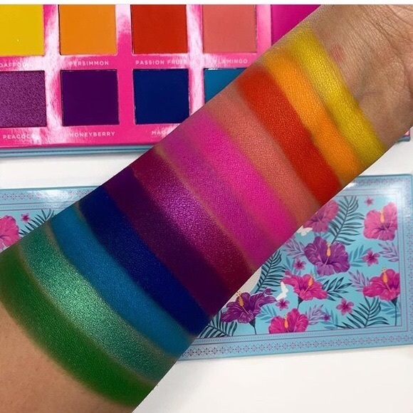 🎀 ACE BEAUTÈ Slice of Paradise Eyeshadow Palette - Picture 7 of 14